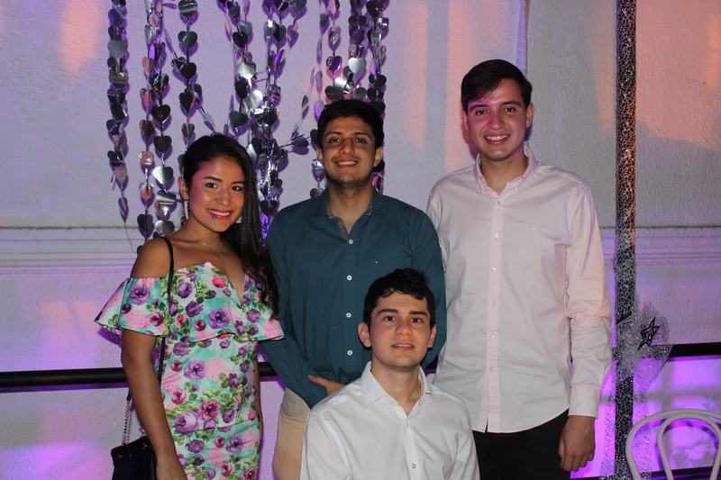 Camila Perdomo, Rafael Fierro, Felipe Cruz y el homenajeado Manuel José Sánchez.